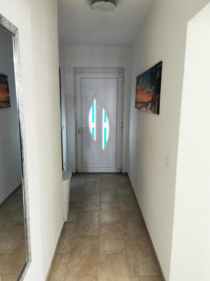 Appartement Helena à Rogoznica  Extérieur photo