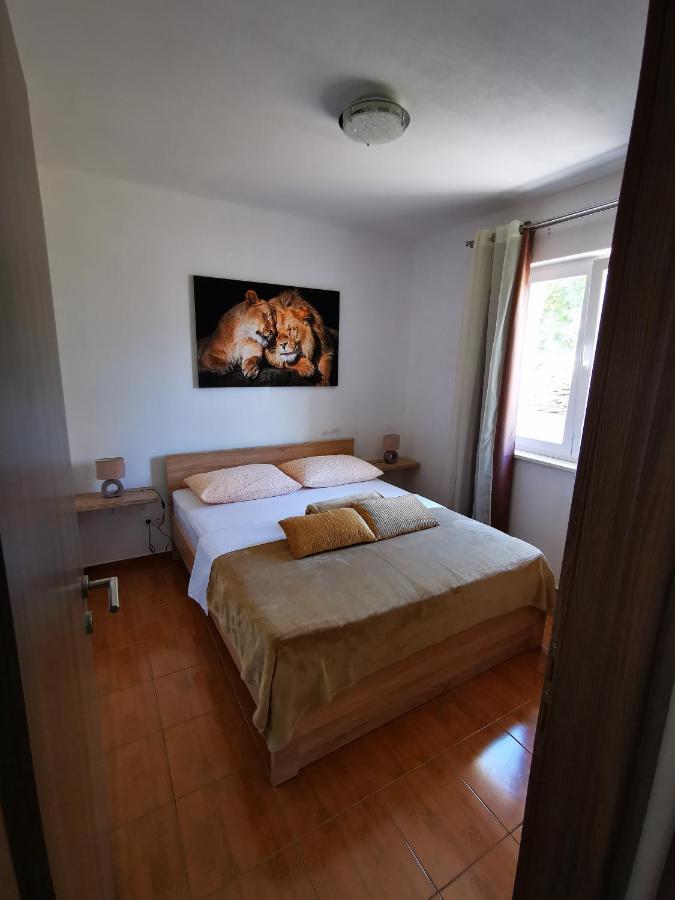 Appartement Helena à Rogoznica  Extérieur photo