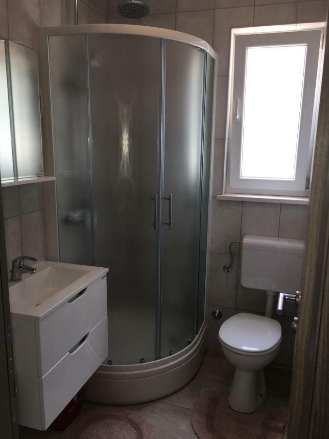 Appartement Helena à Rogoznica  Extérieur photo
